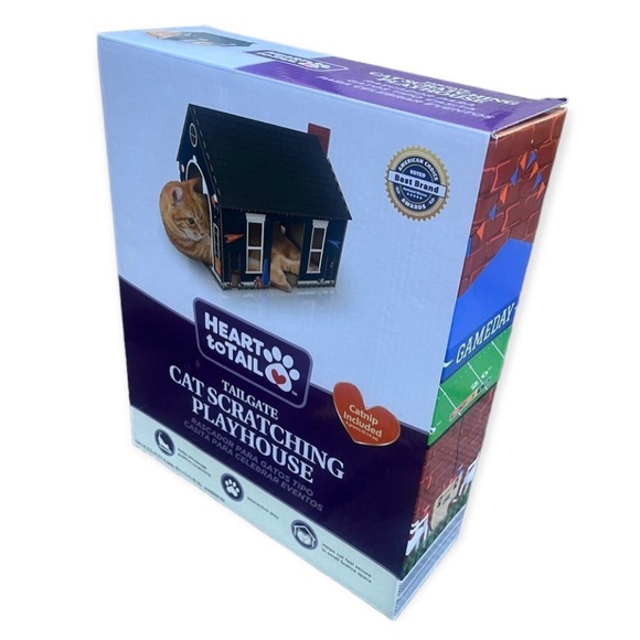 HEART TO TAIL TAILGATE CAT SCRATCHING PLAYHOUSE WITH CATNIP CAT HOUSE NEW IN BOX - Picture 2 of 3
